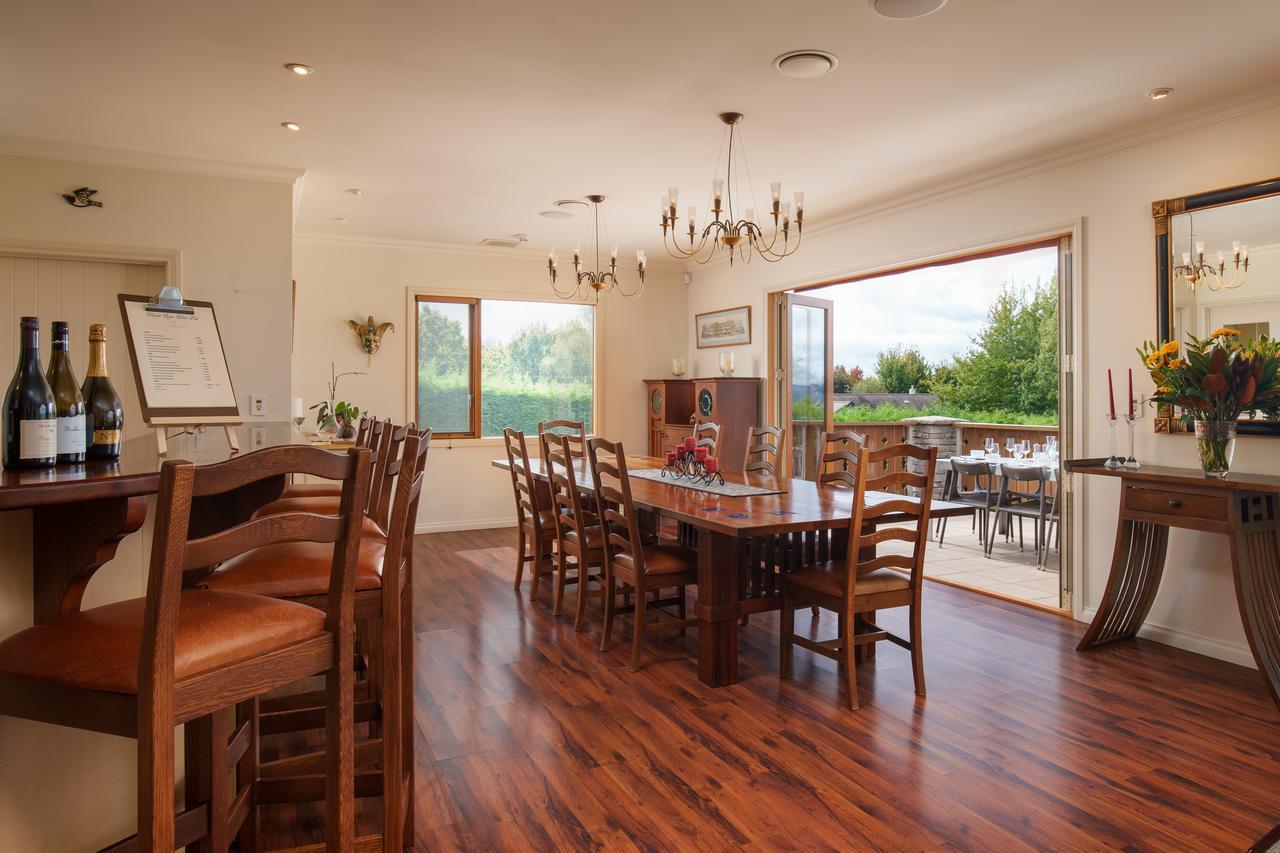 Chalet Eiger Taupo Exterior photo